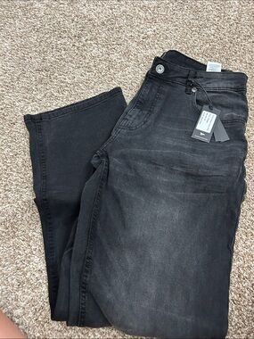 Primitive Men's Skinny Jeans in Black with Washed Finish